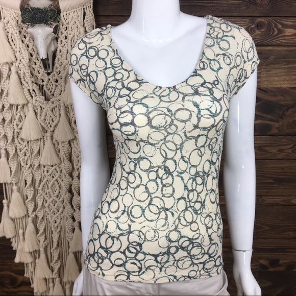 Deletta‎ | Scoop Circle Drape Open Back Blouse - Picture 2 of 6